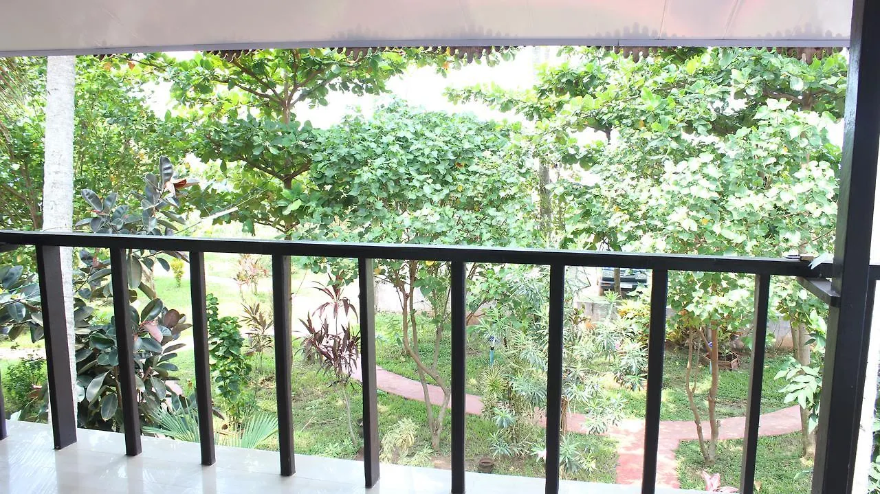 True Blue Beach Resort Varkala 2*,